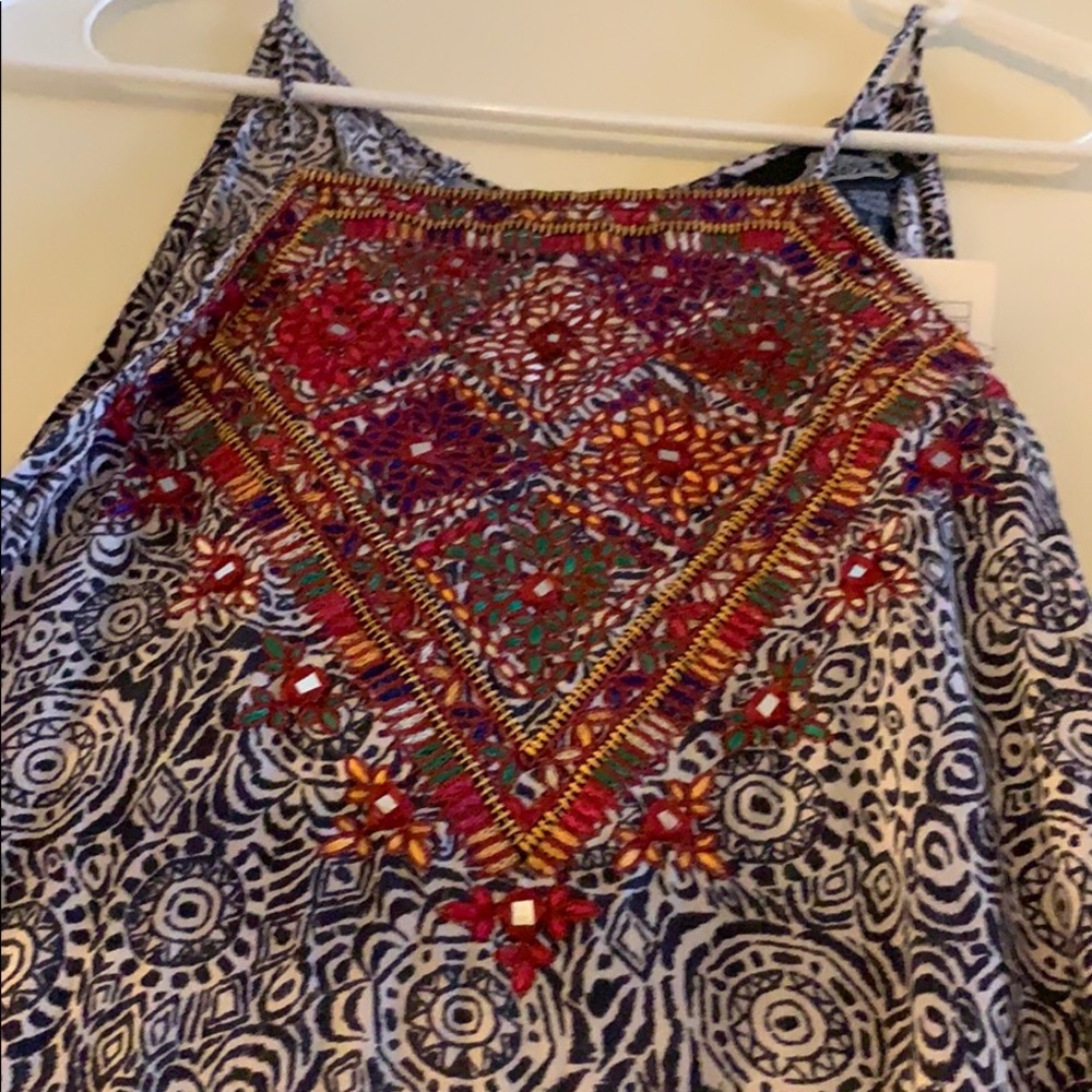 Tank top - Picture 2 of 4